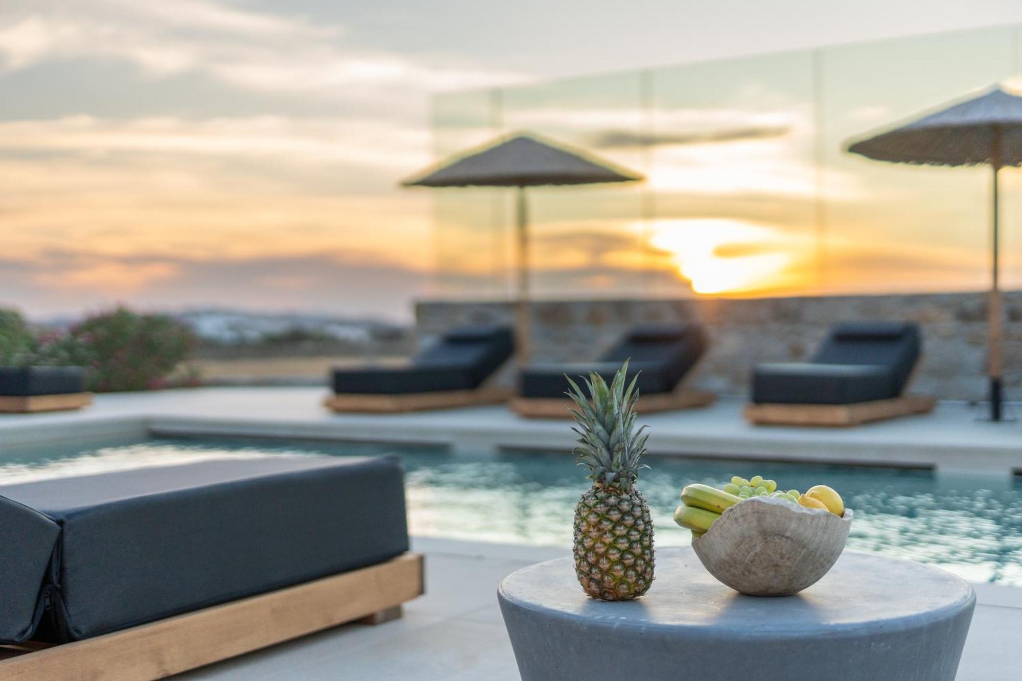 Regency Sunset Suites Mykonos Town Eksteriør billede
