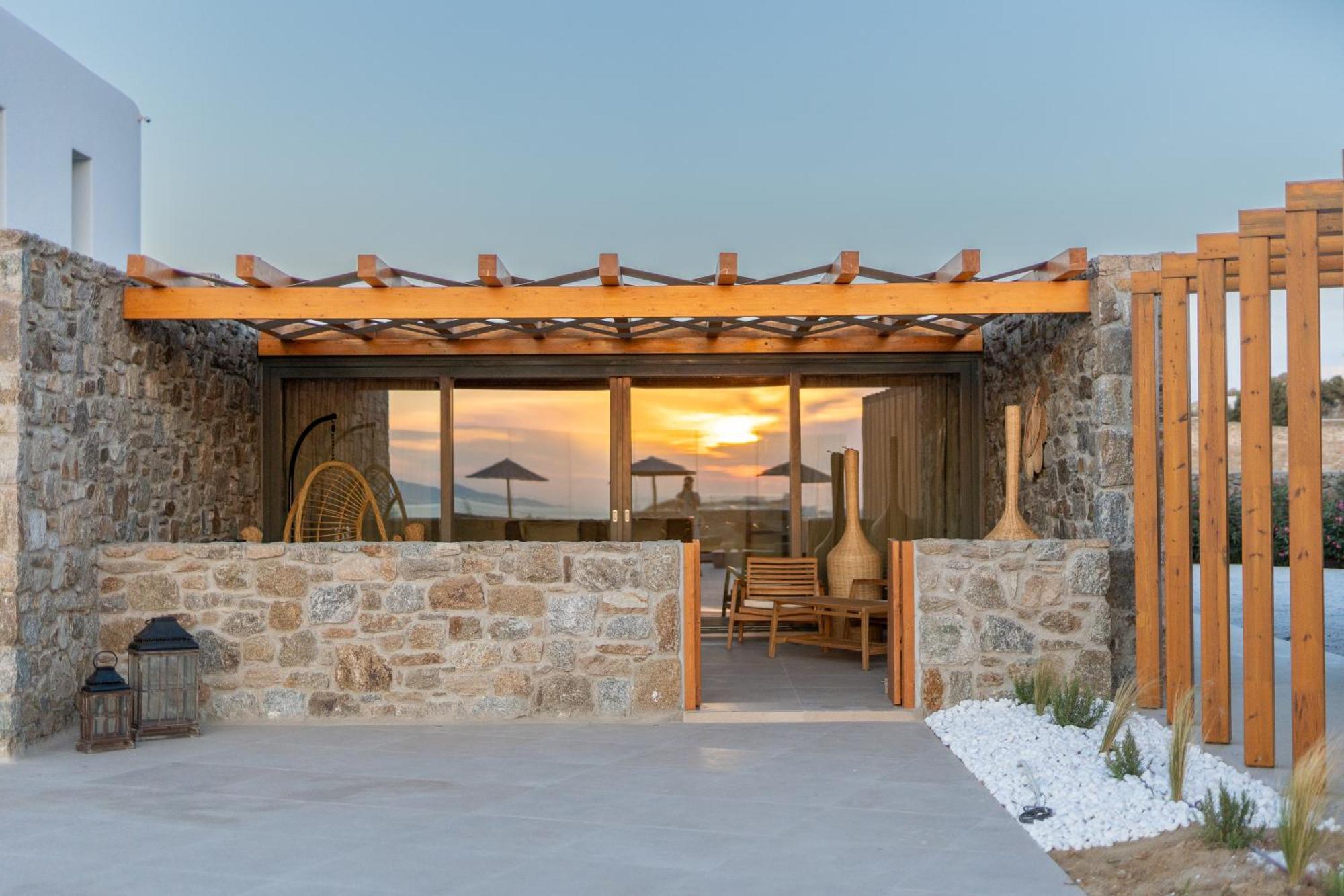 Regency Sunset Suites Mykonos Town Eksteriør billede